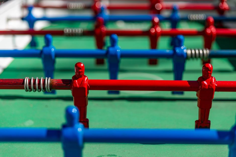 Crear juegos sin programar: 5 herramientas de IA que funcionan en 2026