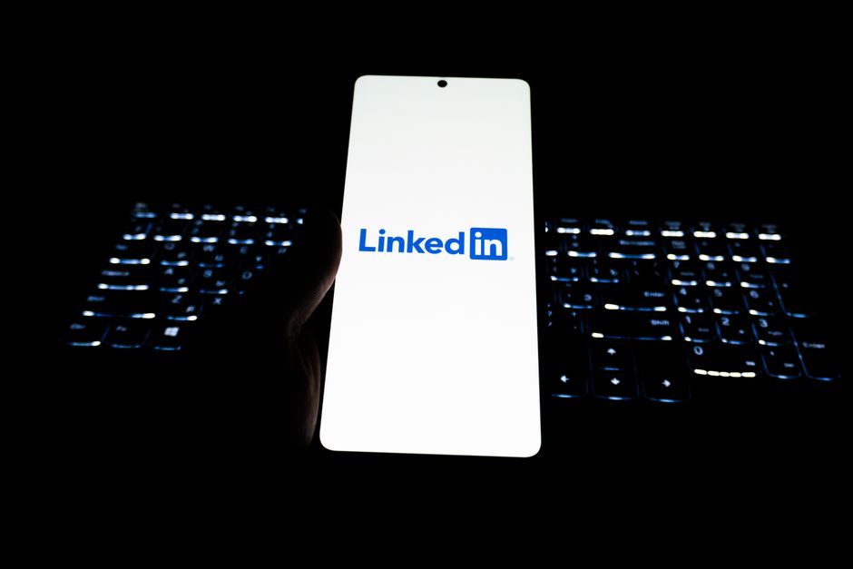Prompts para LinkedIn Articles que generan engagement (2026)
